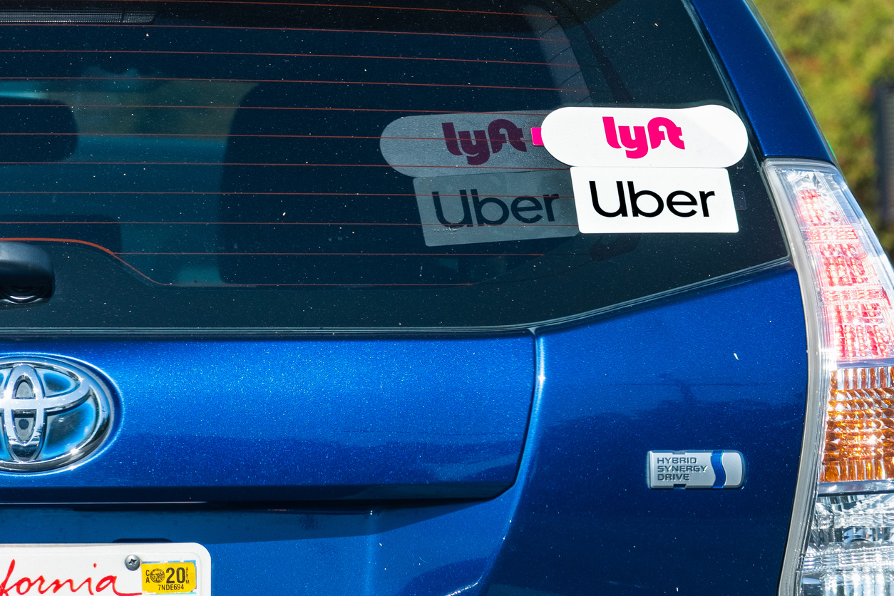 Vehicle and Driver Requirements for Uber and Lyft in Tampa, FL