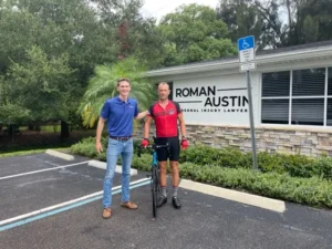 Cómo Pueden Ayudarte Los Abogados De Lesiones Personales De Roman Austin Tras Un Accidente De Bicicleta En Clearwater, FL