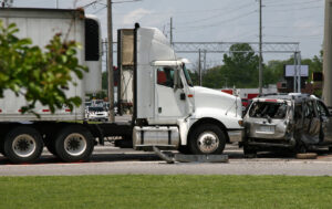 How Roman Austin Personal Injury Lawyers Can Help After an Oversize Load Truck Accident in Tampa, FL