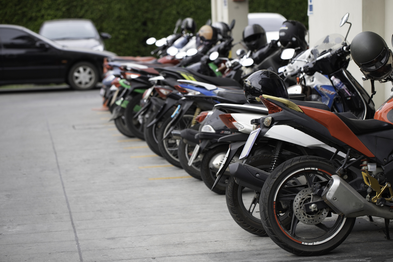 Motorcycle Parking Laws in Florida 